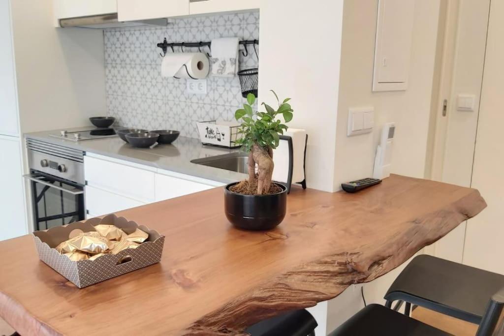 Loft In The Historic Center Of Oporto Downtown Apartment ภายนอก รูปภาพ
