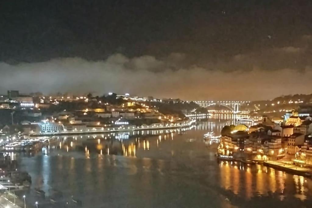 Loft In The Historic Center Of Oporto Downtown Apartment ภายนอก รูปภาพ