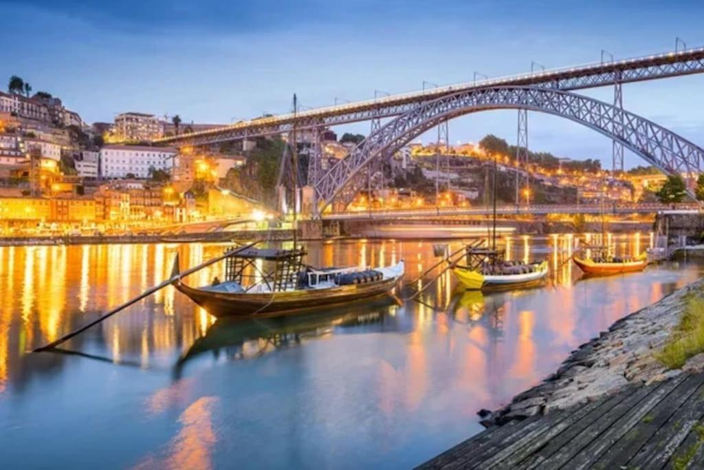 Loft In The Historic Center Of Oporto Downtown Apartment ภายนอก รูปภาพ